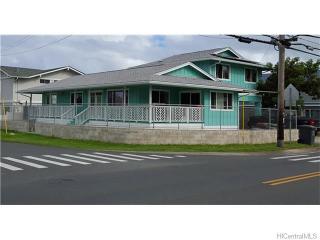 356 Oneawa St, Kailua HI  96734-2400 exterior