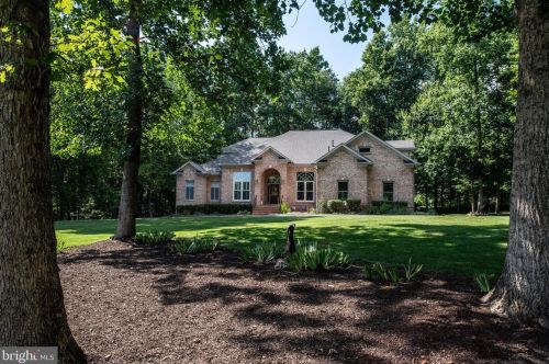 10701 Kirkland Dr, Spotsylvania, VA 22551-4635