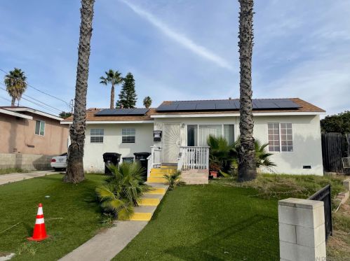 5275 Reynolds St, San Diego CA  92114-6241 exterior