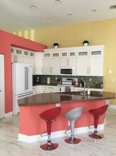 5302 Grande Palm Cir, Delray Beach FL  33484-1364 exterior