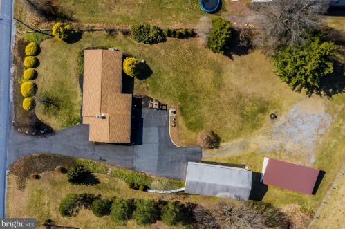 887 School House Ln, Alpine, PA 17339-9004