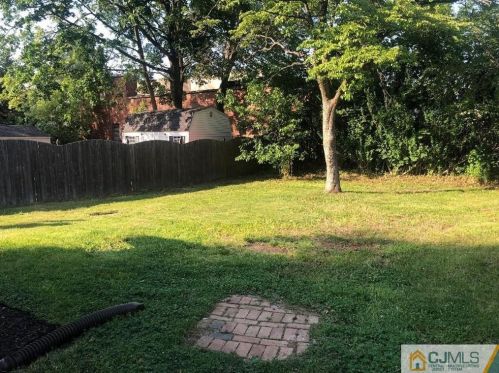 214 Prigmore St, East Brunswick NJ  08816-3183 exterior