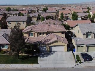 13748 Hidden Mesa Ct, Victorville, CA 92394-7510