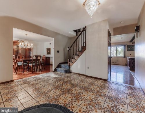 520 Lakeview Dr, Auburn NJ  08085-1248 exterior