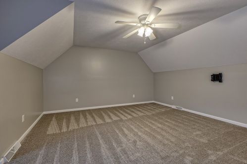 5268 Center Dr, Latrobe PA  15650-2770 exterior