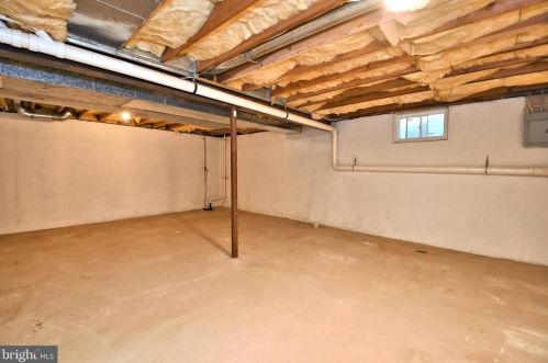 122 Claremont Dr, Lansdale PA 19446-6361 exterior