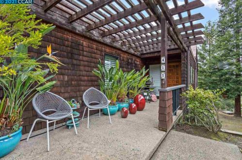415 Wovenwood, Orinda, CA 94563-2705