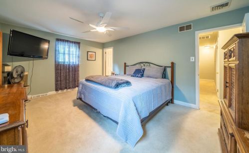 401 Santillo Way, Downingtown PA  19335-3132 exterior