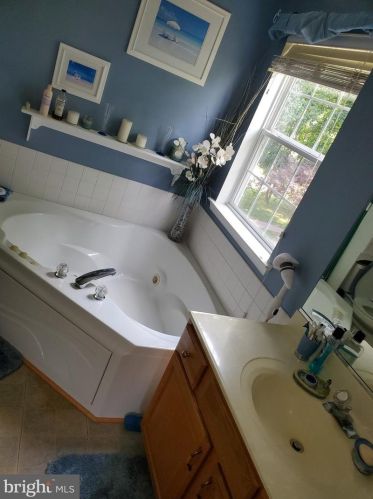 227 Pennford Pl, Boothwyn PA  19060-4407 exterior