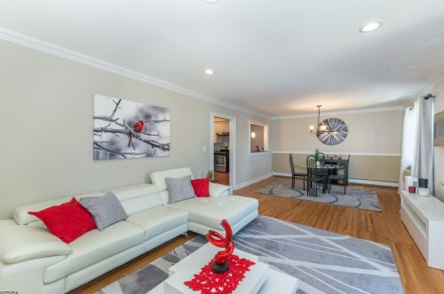 421 Bloomfield Ave, Verona, NJ 07044-2028