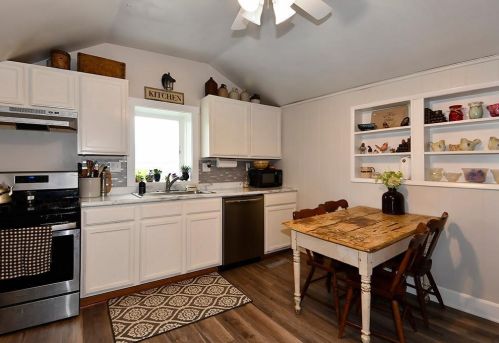 1322 1st Ave, Faribault MN  55021-3017 exterior