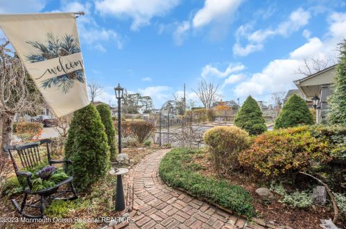 612 Fisherman Pl, Bricktown, NJ 08724-4712