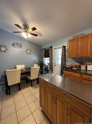 12 Tamarack Cir, Killingly CT  06241-1238 exterior