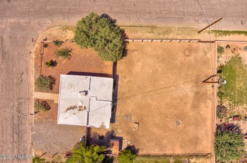 1015 Weymouth St, Tucson, AZ 85705-3120