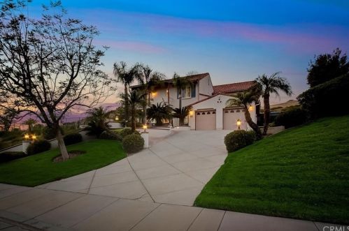5391 Evening Sky Dr, Simi Valley CA  93063-5744 exterior