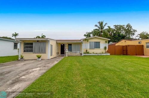 6825 10th Ct, Hollywood, FL 33023-1613