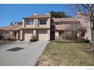 49 Hudson Watch Dr, Crotonville, NY 10562-2442