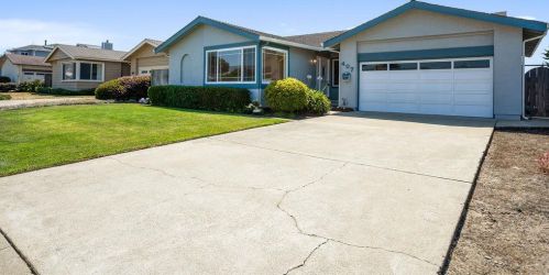 407 Beach Ave, Princeton By The Sea, CA 94019-1403