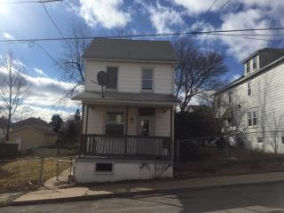 622 Vine St, Freeland, PA 18224-1835