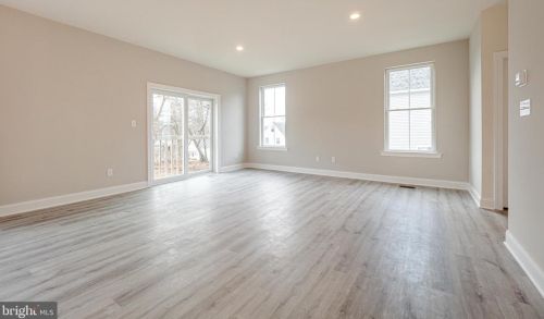 706 Hornblende Ave, Kennett Sq PA  19348-3614 exterior