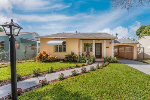 420 55th St, West Palm Beach, FL 33407-2606