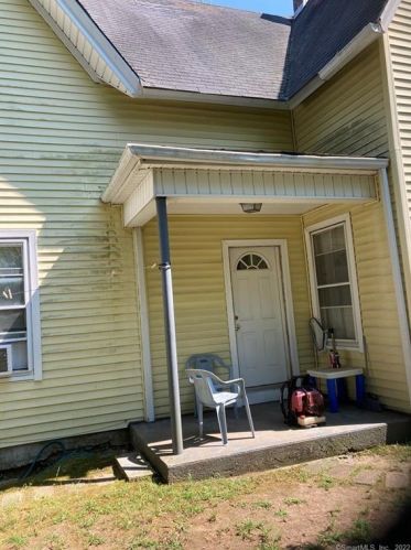 32 Centennial St, Putnam CT  06260-2001 exterior