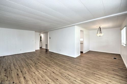 26135 Countess Ln, Bonita Springs FL  34135-6516 exterior