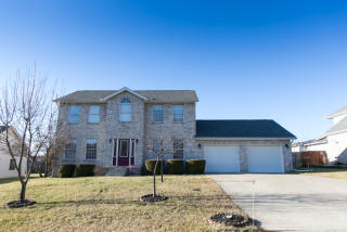 326 Almahurst Dr, Chillicothe, OH 45601-7504