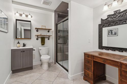 1438 Bea Ann Dr, Dodgeville WI  53533-8963 exterior