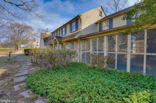 129 Township Line Rd, Norristown, PA 19403-4352