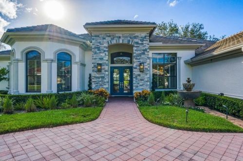 6663 Glen Arbor Way, Naples, FL 34119-4659