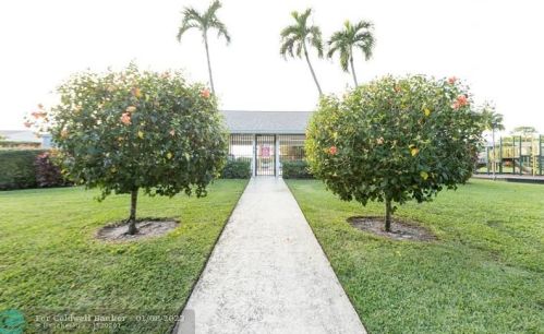 16379 Water Way, Delray Beach, FL 33484-6643