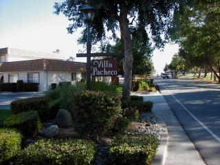120 Villa Pacheco Ct, Hollister, CA 95023-6331