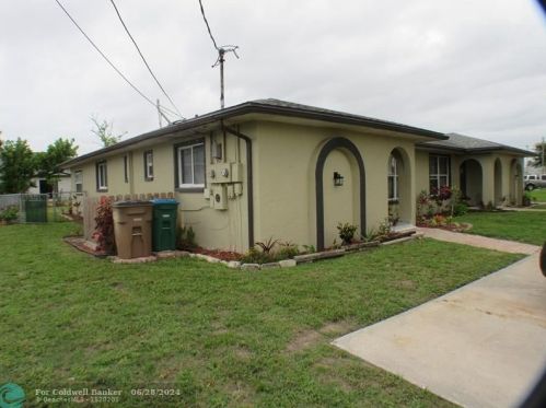 516 4 Ter, Cape Coral FL  33909-0020 exterior