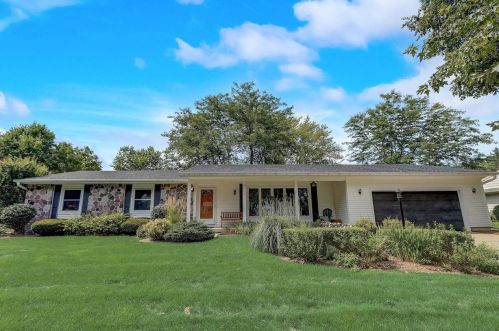 5406 Comanche Way, Madison, WI 53704-1024
