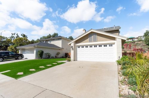 2586 Manzana Way, San Diego CA  92139-4065 exterior