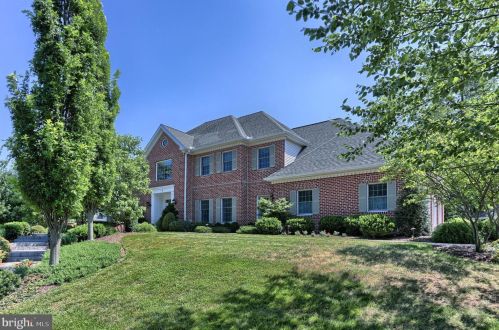6 Emlyn Ln, Navy Sup Dpt, PA 17055-8019