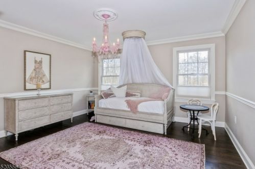 1761 Cooper Rd, Scotch Plains NJ  07076-2525 exterior