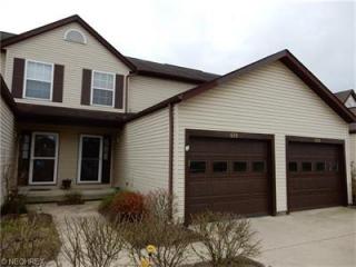 634 Topaz Ln, Brunswick, OH 44212-1130