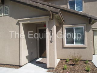 2216 Lark Ave, Visalia CA  93291-8722 exterior