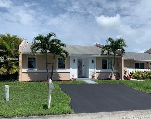 20712 103rd Pl, Miami, FL 33189-3623