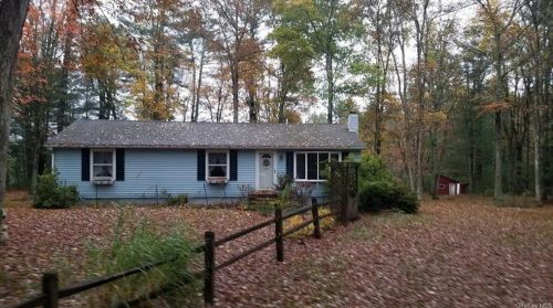 26 Whitehead Rd, Sparrowbush, NY 12780-5113