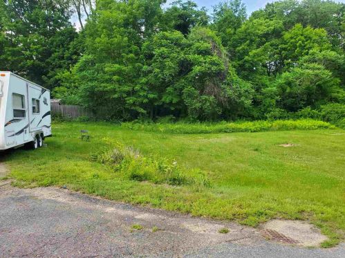 18 Chase Pl, Keene NH  03431-2702 exterior