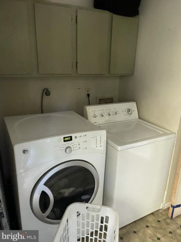 8301 Seays Rd, Spotsylvania VA  22551-3427 exterior