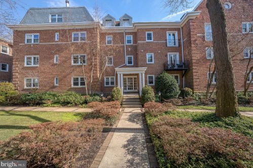 237 Montgomery Ave, Haverford, PA 19041-1859