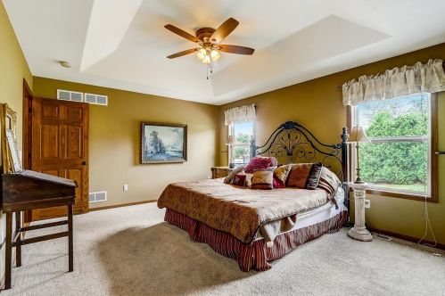 1023 Badger Dr, Lake Mills WI  53551-1774 exterior