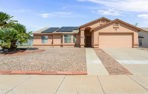 2661 Thunderbird Dr, Sierra Vista, AZ 85650-6692