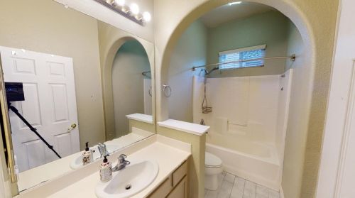 3112 Edgeview Dr, Modesto CA  95355-7302 exterior