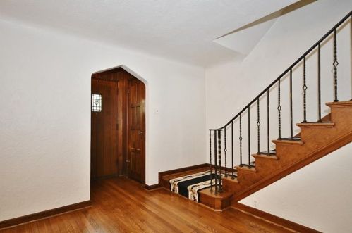 195 Longuevue Dr, Pittsburgh, PA 15228-1540