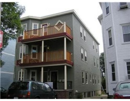 184 Fellsway, Medford MA  02155-2061 exterior